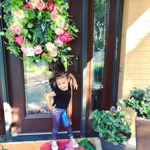 Meet your Posher, Nikki